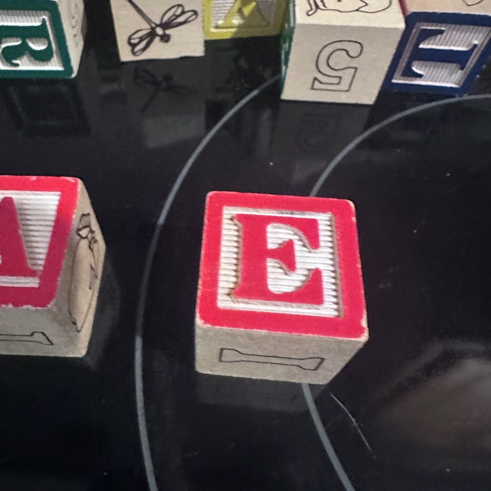 VGC MELISSA & DOUG Deluxe Children 50-Piece Wooden ABC/123 Blocks w/Plastic Case - Picture 7 of 13